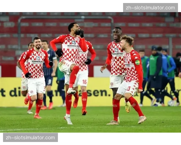 奥格斯堡32分同处中游 赛季剩余比赛将决定最终排名